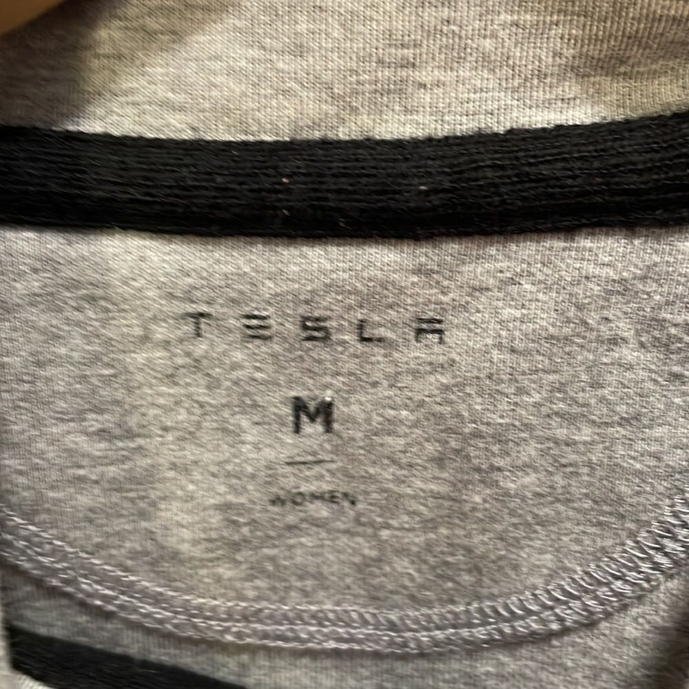 Tesla Woman’s grey zip up sweatshirt - Picture 10 of 15